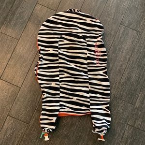 DockATot Deluxe Zebra Print Cover 🦓